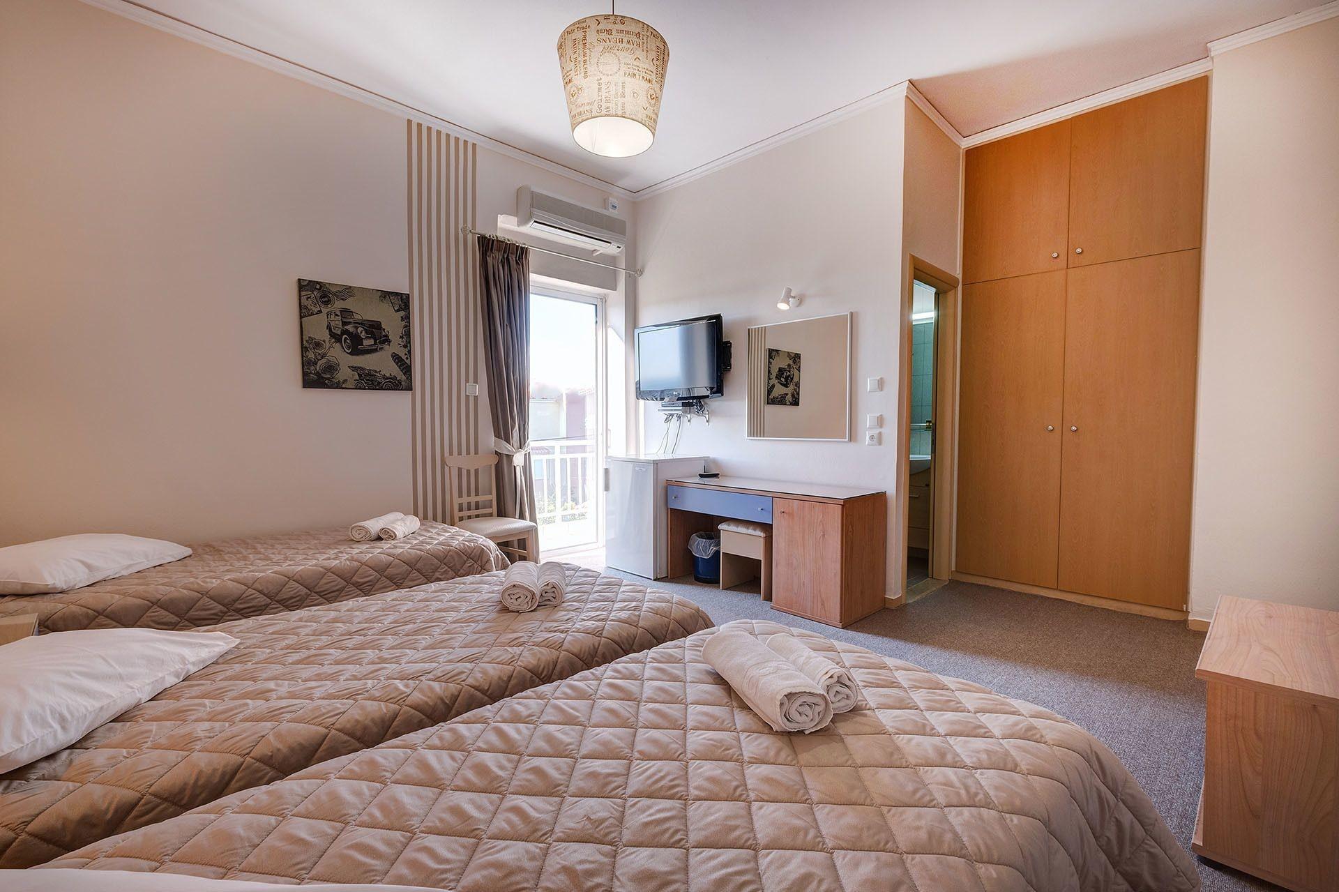 Hotel Taxiarhis Loutrá Killínis Dış mekan fotoğraf