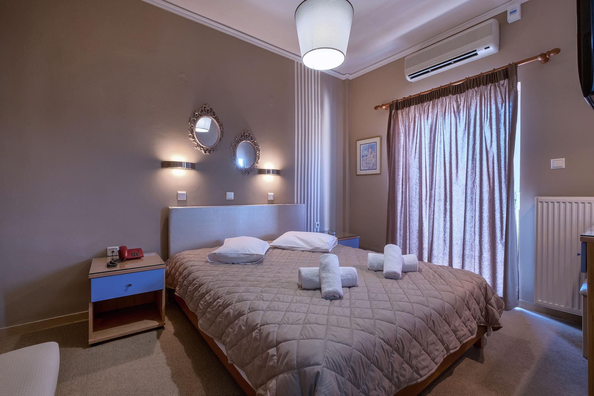Hotel Taxiarhis Loutrá Killínis Dış mekan fotoğraf